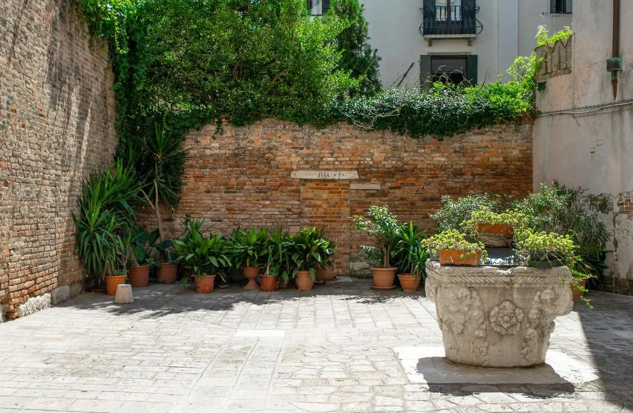 Residenza Alma 0*, Venice